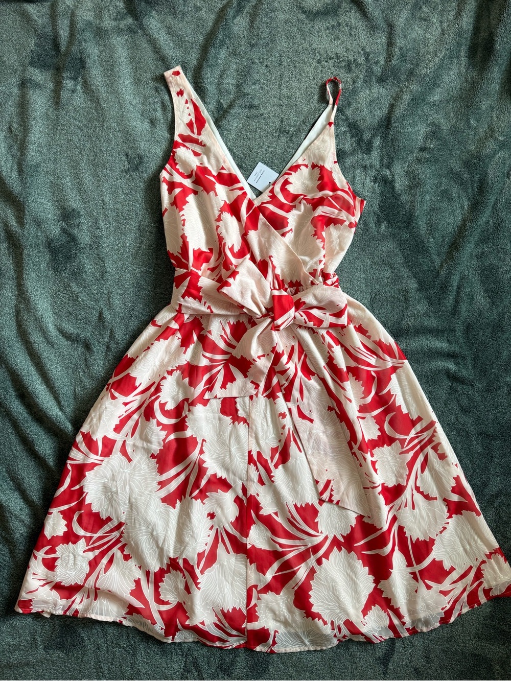 Club Monaco Nahala Red and Cream Floral Tie-Waist Midi Dress